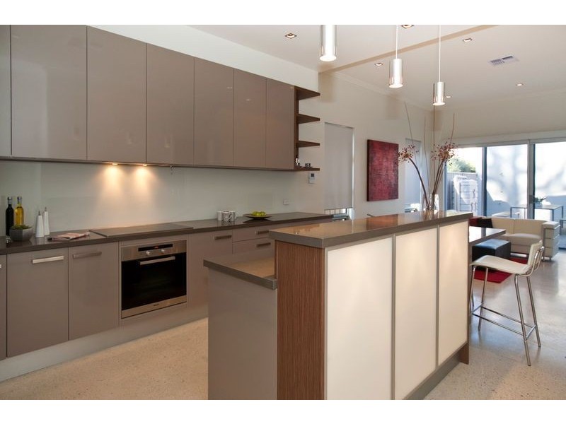 130 Esplanade, Brighton SA 5048