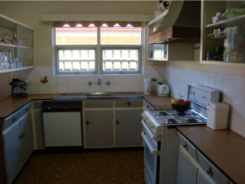 18 Yarmouth Street, South Brighton SA 5048