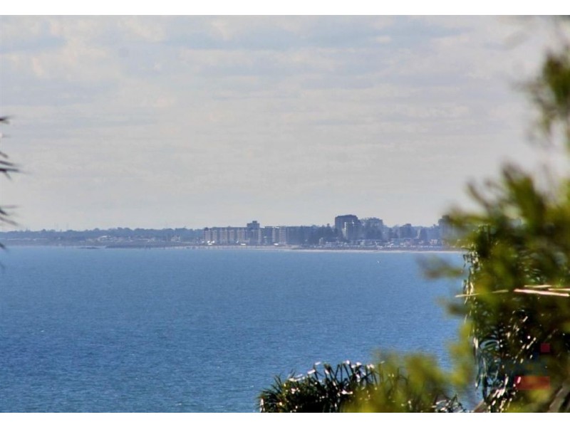 20 Ingleton Drive, Hallett Cove SA 5158