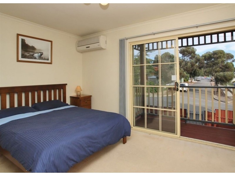 2/21 Oak Avenue, Clovelly Park SA 5042