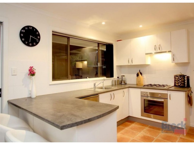 22 Gretel Crescent, Hallett Cove SA 5158