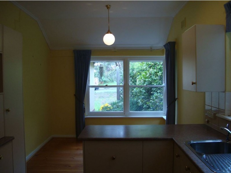 24 Eyre Street, Seaview Downs SA 5049