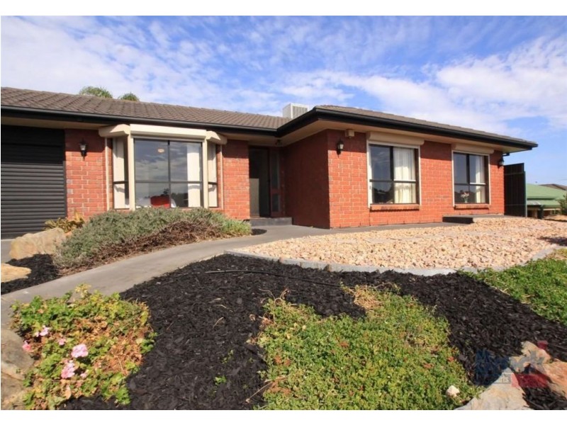 28 Brett Crescent, Hallett Cove SA 5158