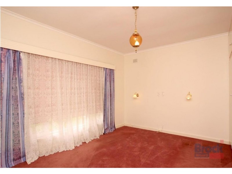 2 Diagonal Way, Oaklands Park SA 5046