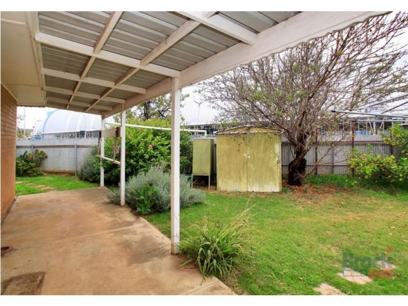 2 Diagonal Way, Oaklands Park SA 5046