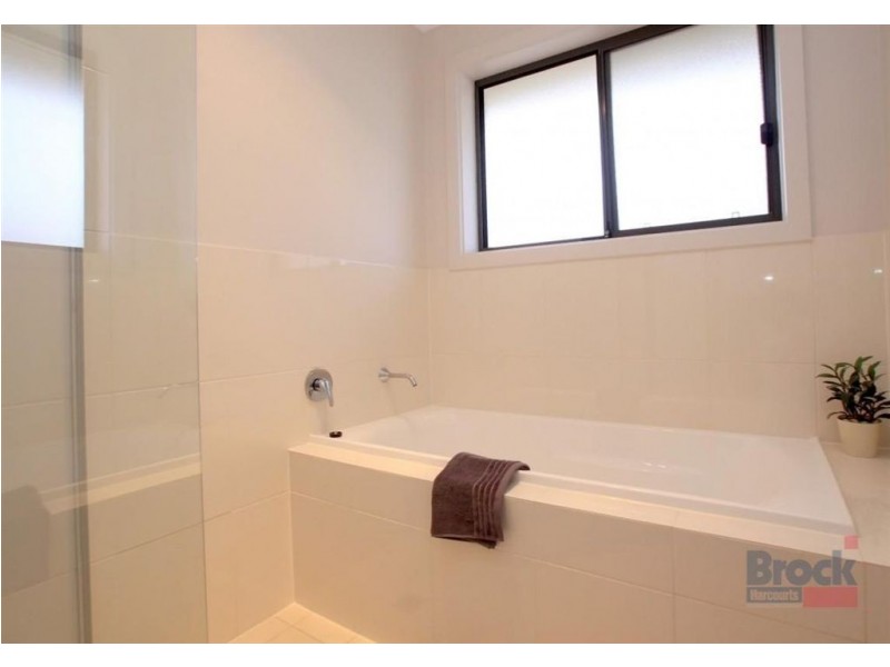 1A Miller Court, Seacombe Gardens SA 5047
