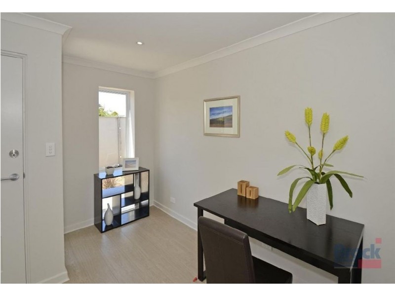 4 Kelmscott Street, Oaklands Park SA 5046