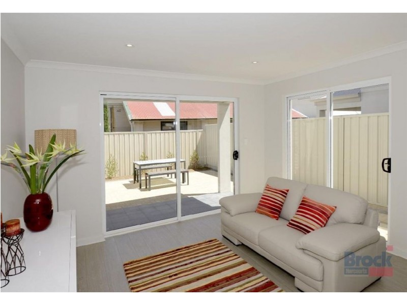 4 Kelmscott Street, Oaklands Park SA 5046