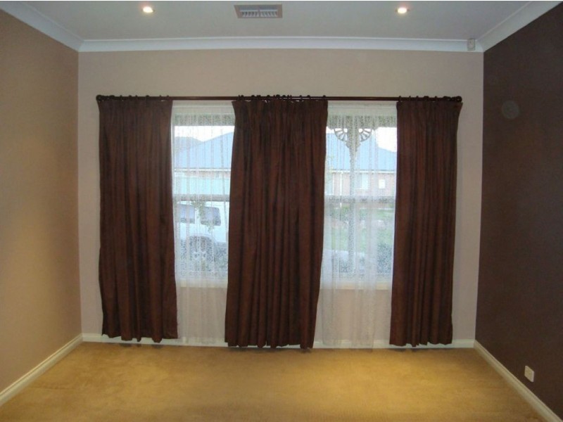 1 Wildi Crt, Hallett Cove SA 5158