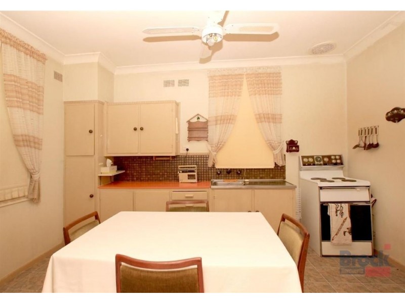 15 Lincoln Avenue, Sturt SA 5047