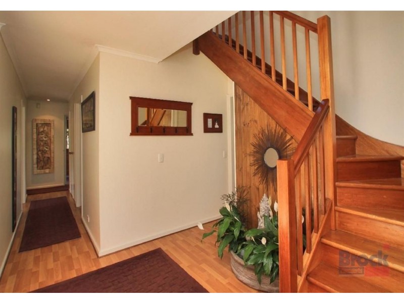 1 Olsen Court, Trott Park SA 5158