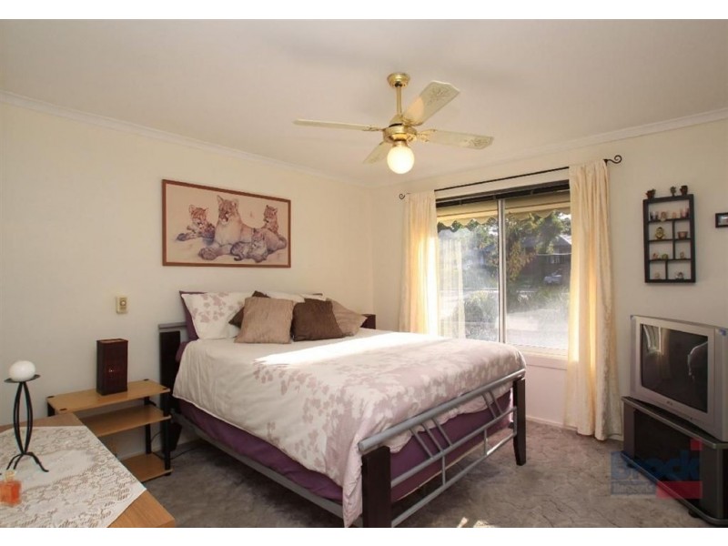1 Olsen Court, Trott Park SA 5158