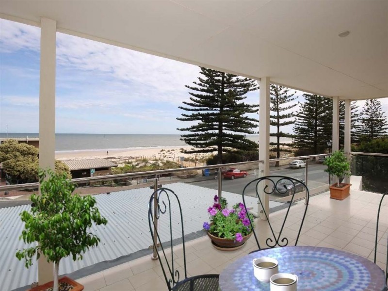 1/220 Esplanade, Seacliff SA 5049