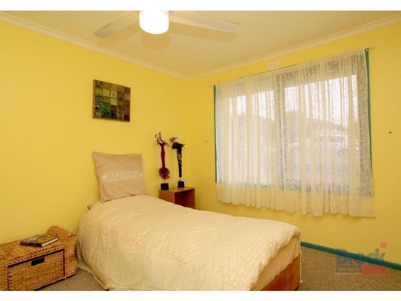 16 Allanton Avenue, Port Noarlunga SA 5167