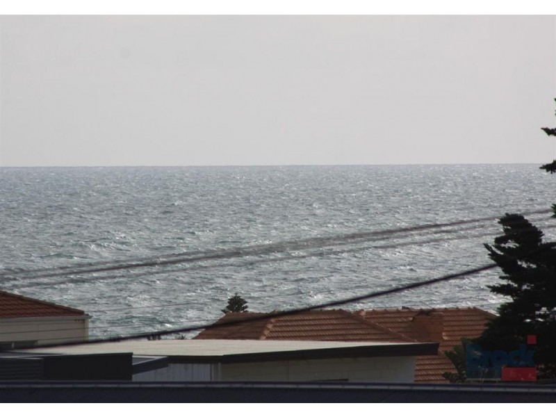 12 Martin Place, Christies Beach SA 5165