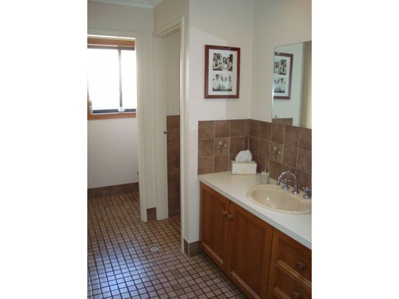 15 Mathoura street, Sheidow Park SA 5158