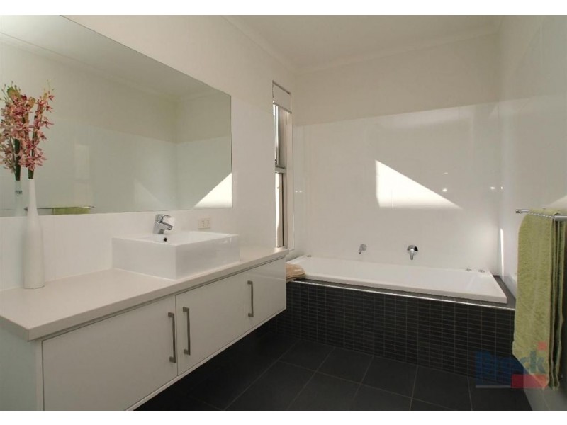 4/3 Barwell Avenue, Seacliff SA 5049