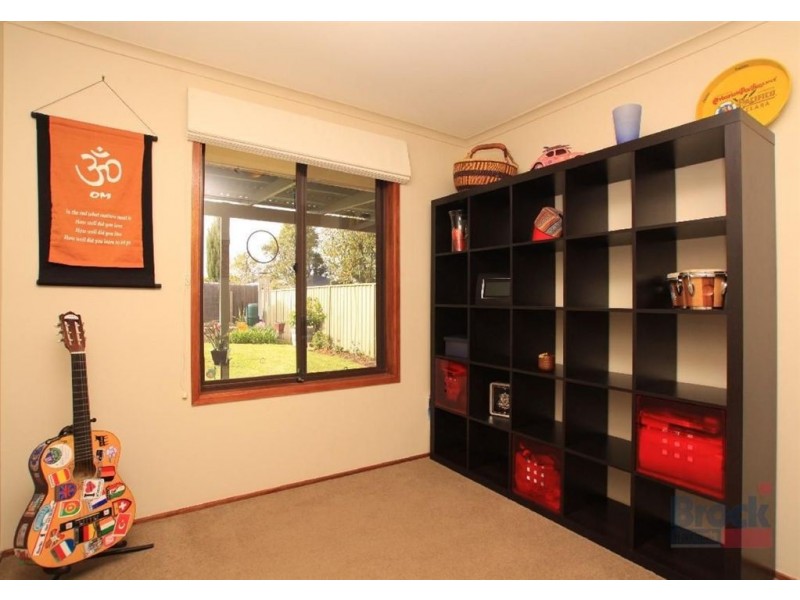 70 Lemon Road, Trott Park SA 5158