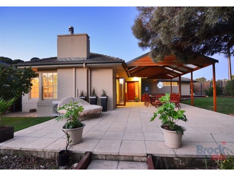 2 Cameron Avenue, Kingston Park SA 5049