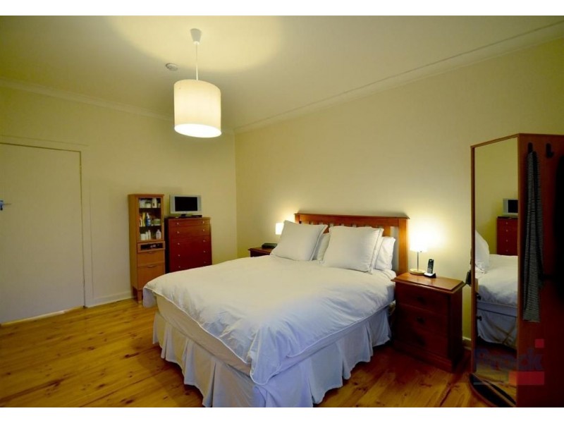 2 Cameron Avenue, Kingston Park SA 5049