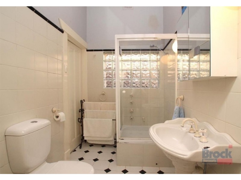 13 St Georges Avenue, Glandore SA 5037