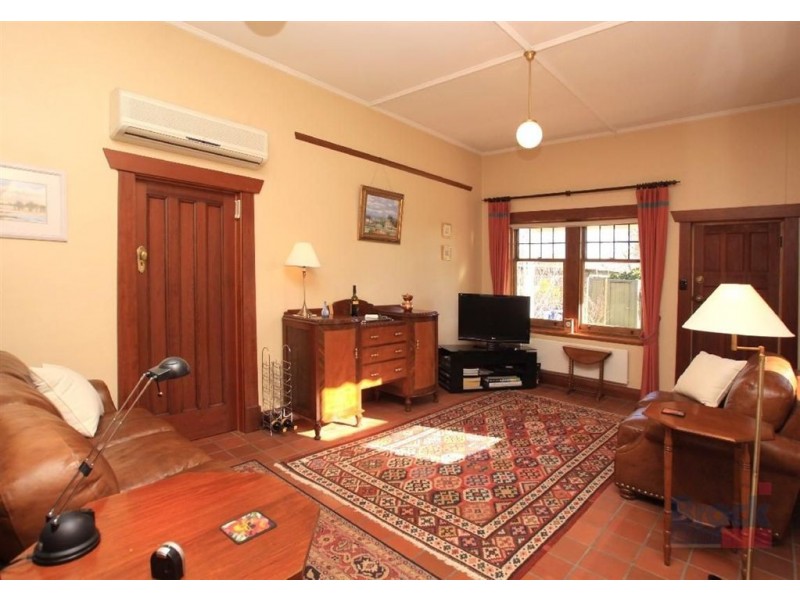 13 St Georges Avenue, Glandore SA 5037