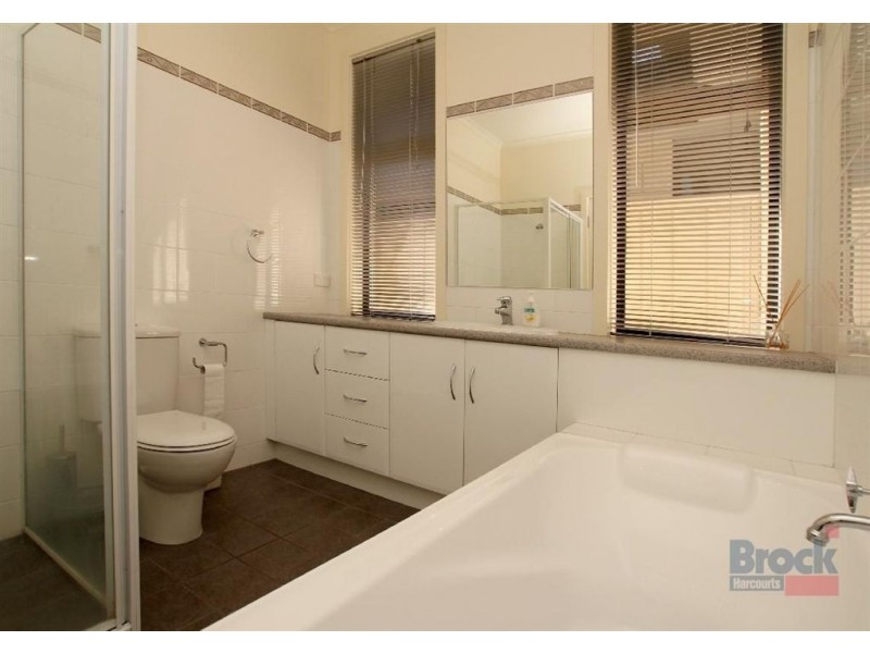 3b Sixth Avenue, Ascot Park SA 5043