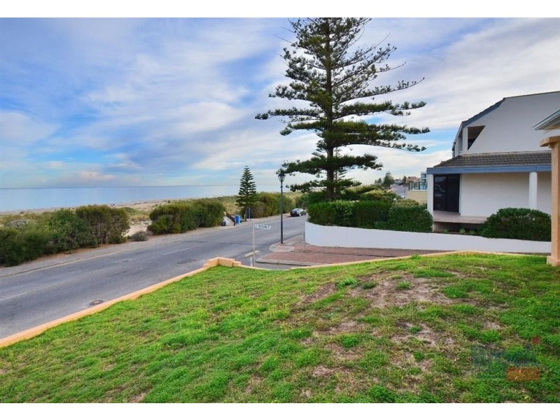 207 Esplanade, Seacliff SA 5049