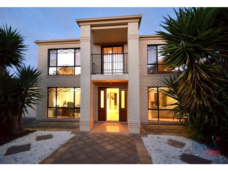 11 Rosefield Lane, Sturt SA 5047