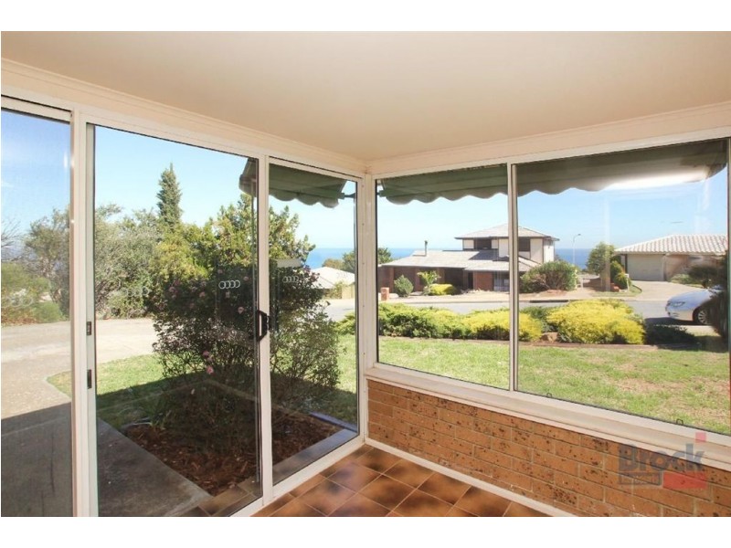 36 Kurrambi Crescent, Hallett Cove SA 5158
