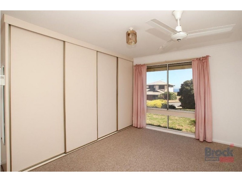 36 Kurrambi Crescent, Hallett Cove SA 5158