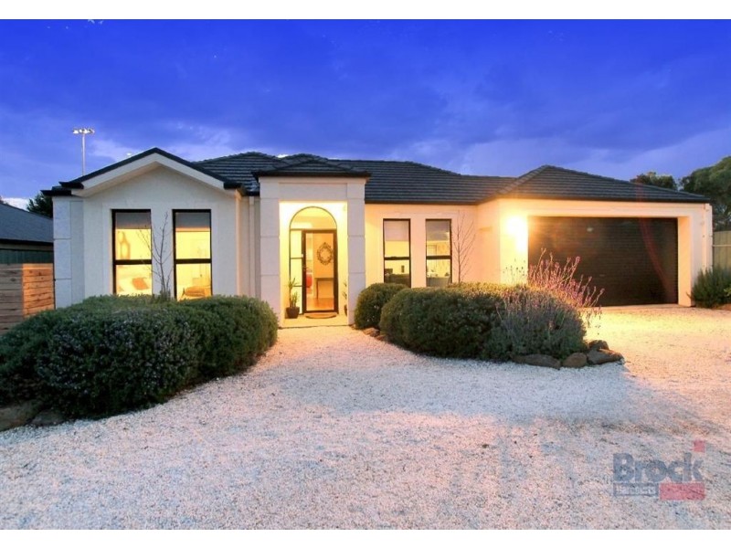 65 Elizabeth Crescent, Hallett Cove SA 5158