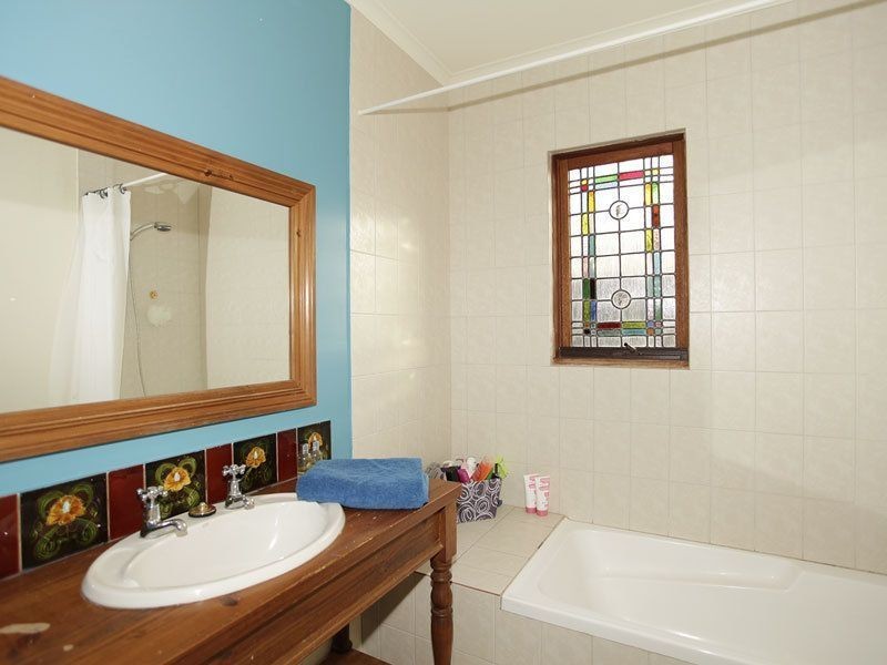 3 Shaftesbury Tce, Marino SA 5049