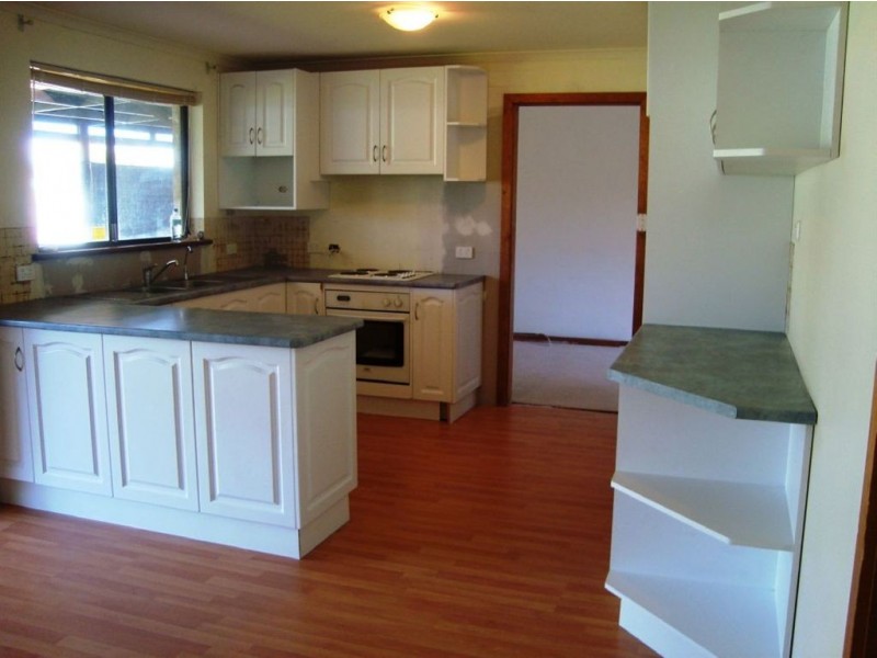 12 Whiteley Drive, Trott Park SA 5158