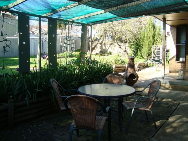 6 Morialta St, Hallett Cove SA 5158