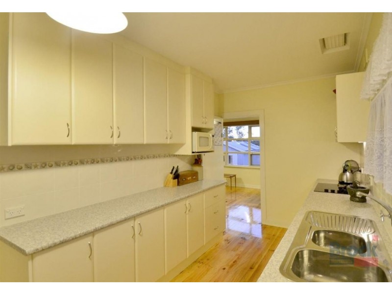 16 Hill Street, Seacliff Park SA 5049