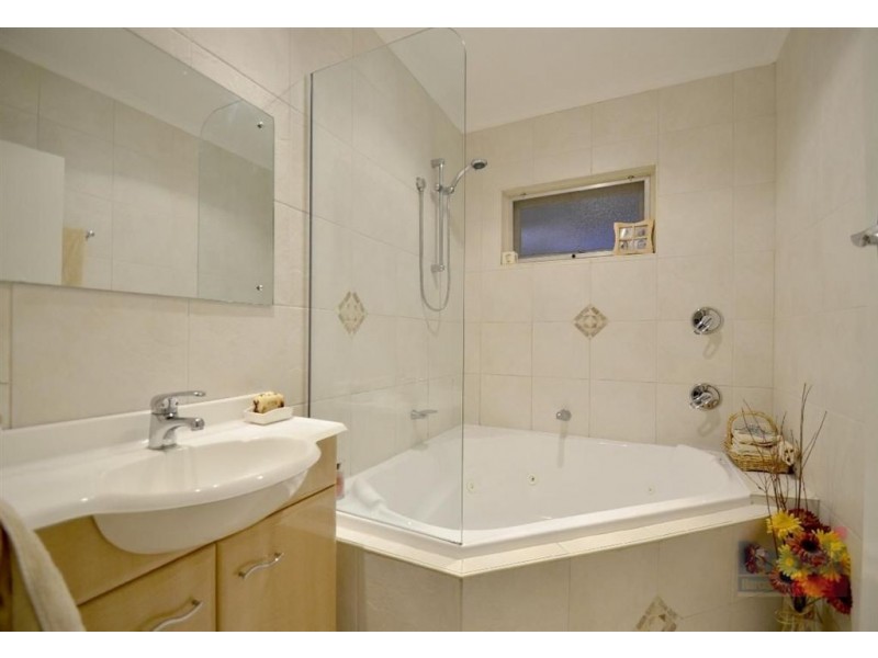 16 Hill Street, Seacliff Park SA 5049