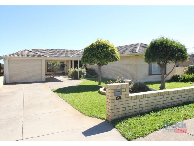 5 Lifford Parade, Marino SA 5049