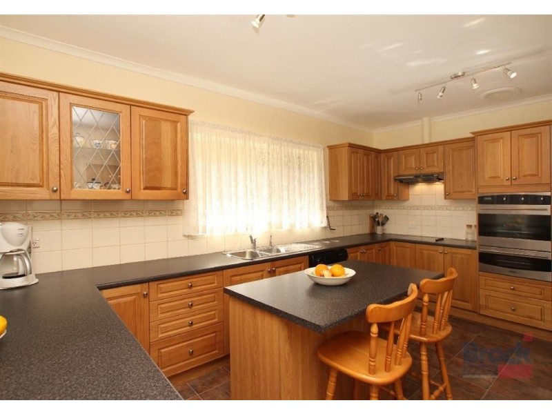 5 Lifford Parade, Marino SA 5049
