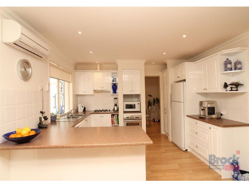 16 Marine Parade, Marino SA 5049