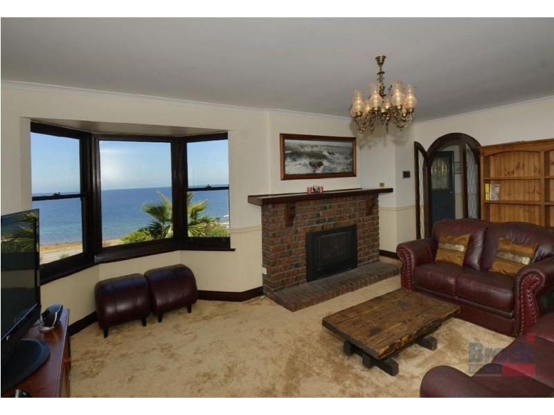 8 Heron Way, Hallett Cove SA 5158