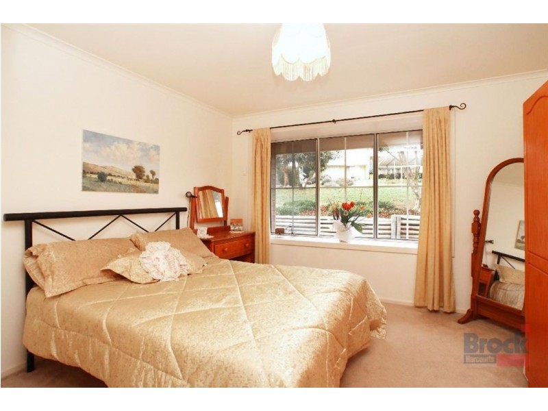 6 Lanceley Court, Trott Park SA 5158