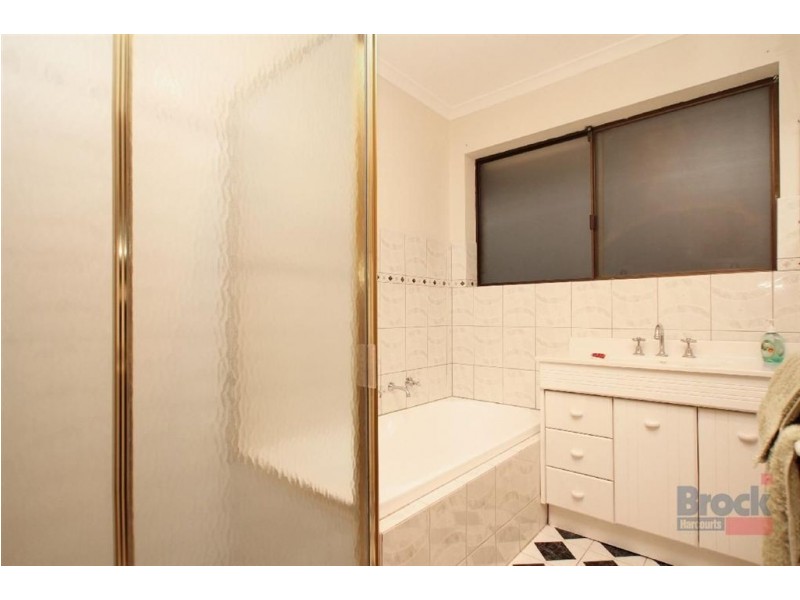 131 Perry Barr road, Hallett Cove SA 5158