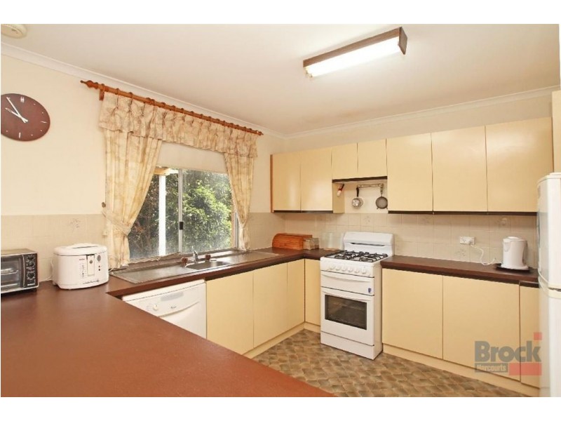 19 Kurrambi Crescent, Hallett Cove SA 5158