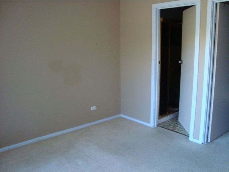 13 Karoona Cres, Seacombe Heights SA 5047