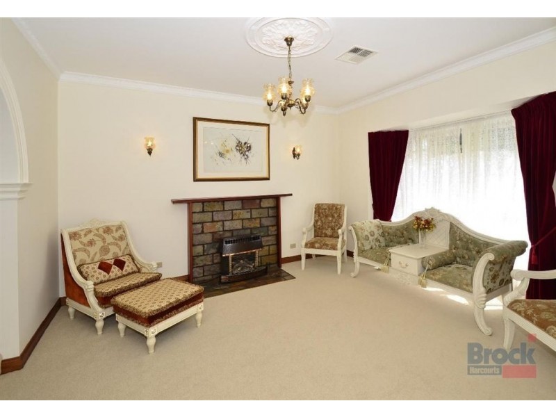 16 Antonia Circuit, Hallett Cove SA 5158