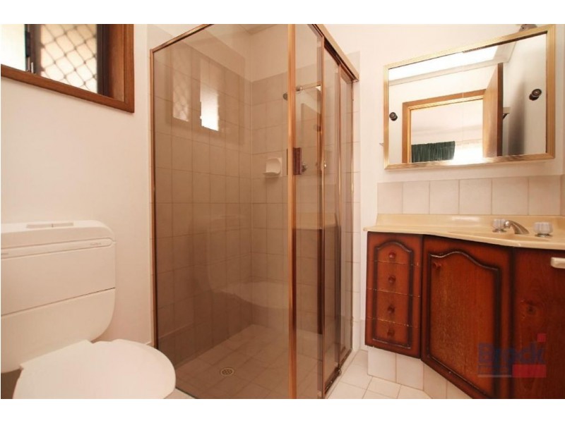 25 Moor Crescent, Hallett Cove SA 5158