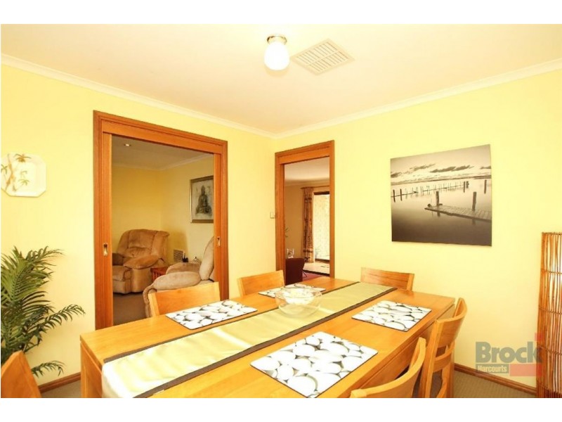 18 Nalimba Street, Hallett Cove SA 5158