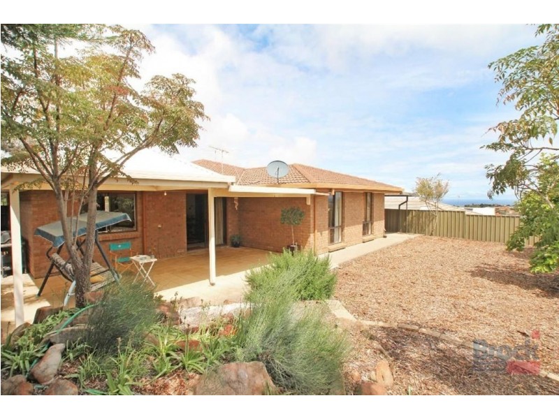 18 Nalimba Street, Hallett Cove SA 5158
