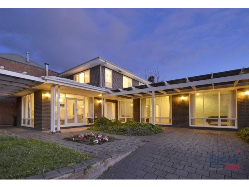 7 Wonggo Street, Hallett Cove SA 5158
